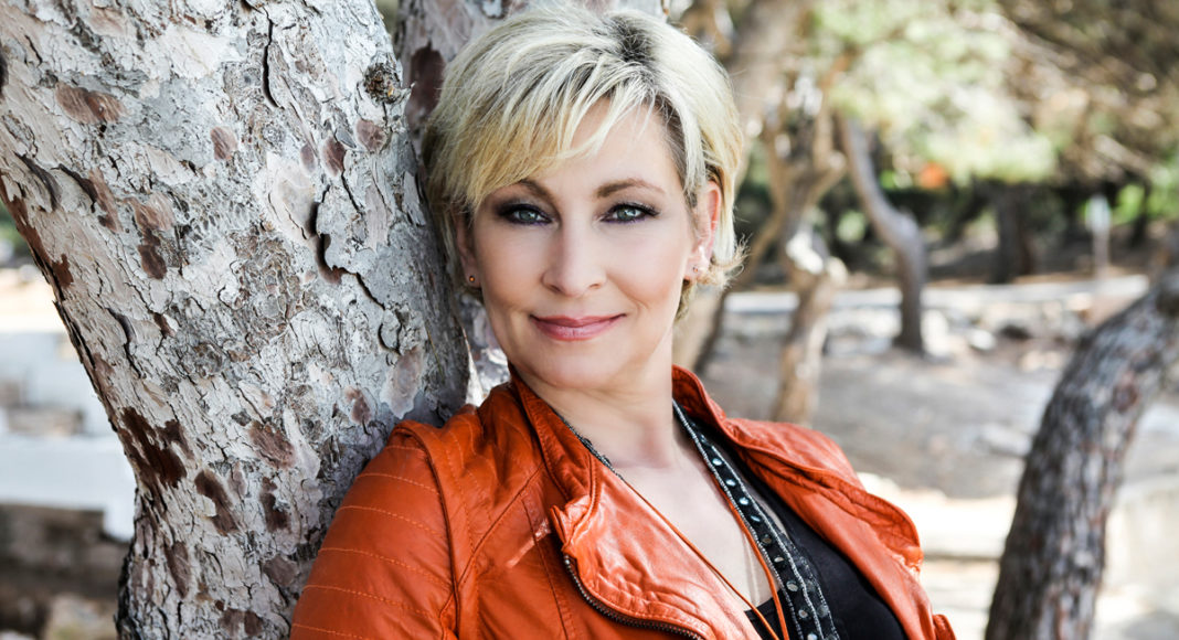 Claudia Jung