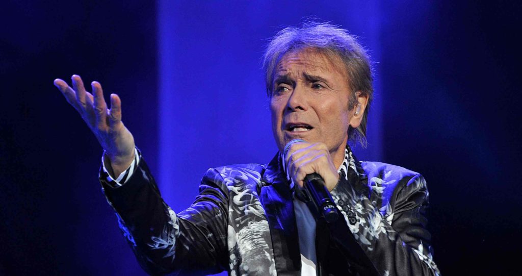 Cliff Richard: Man gratuliert ihm!