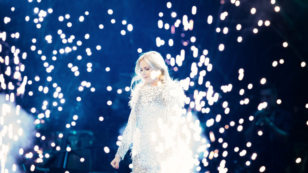 Helene Fischer sorgt für festliche Stimmung