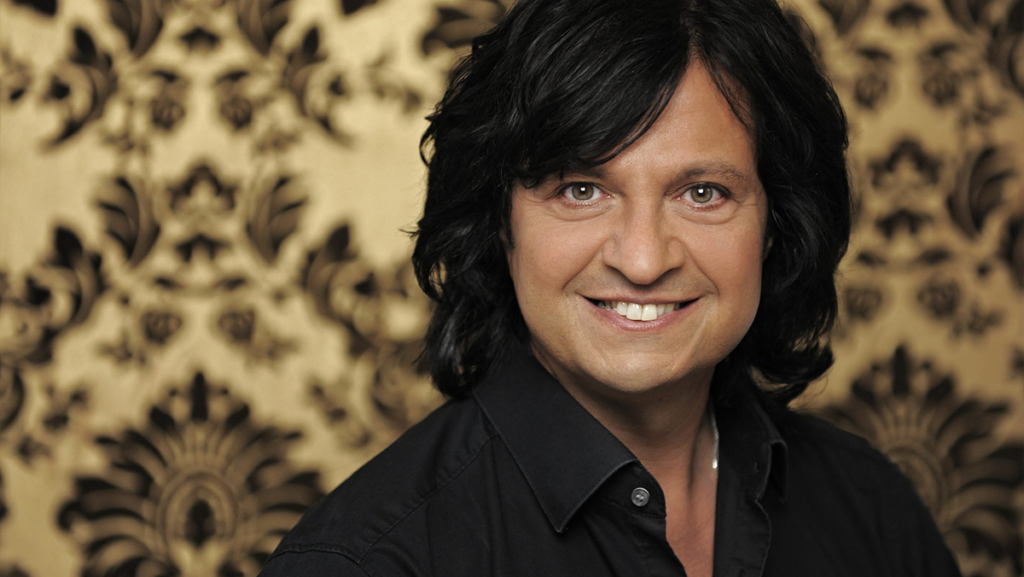 Janis Nikos – Steckbrief und Biografie