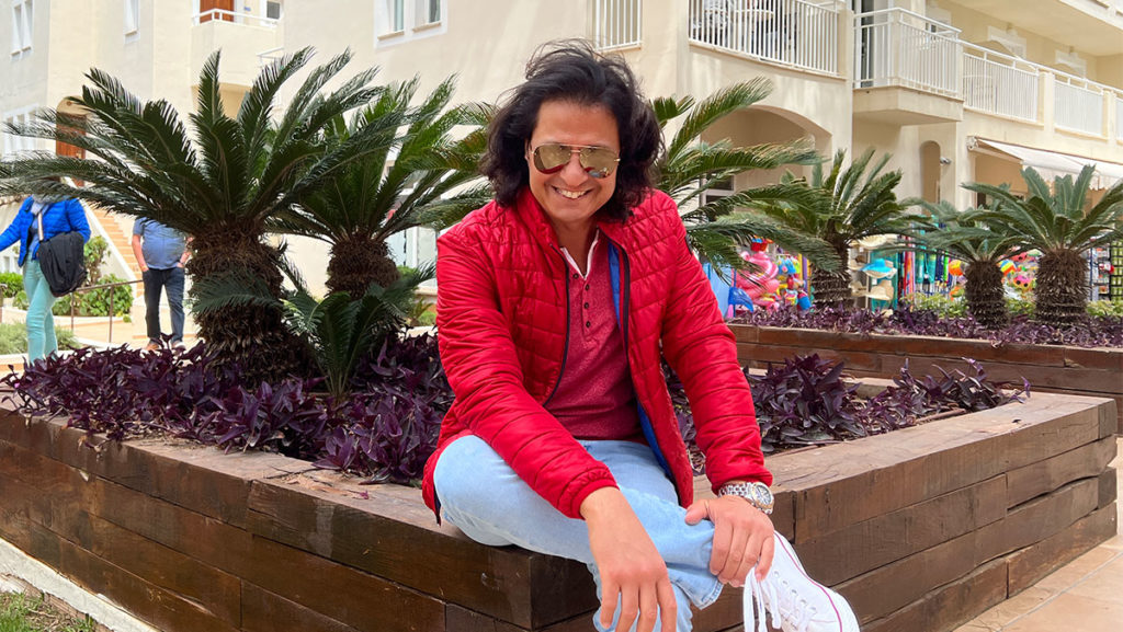 Janis Nikos schließt Schönheitsoperation nicht aus