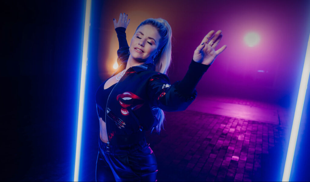 Beatrice Egli: sucht Romeo mit Humor