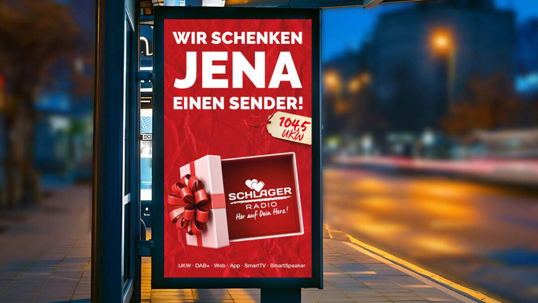 Plakat zum Sendestart von Schlager Radio in Jena auf UKW 104,5